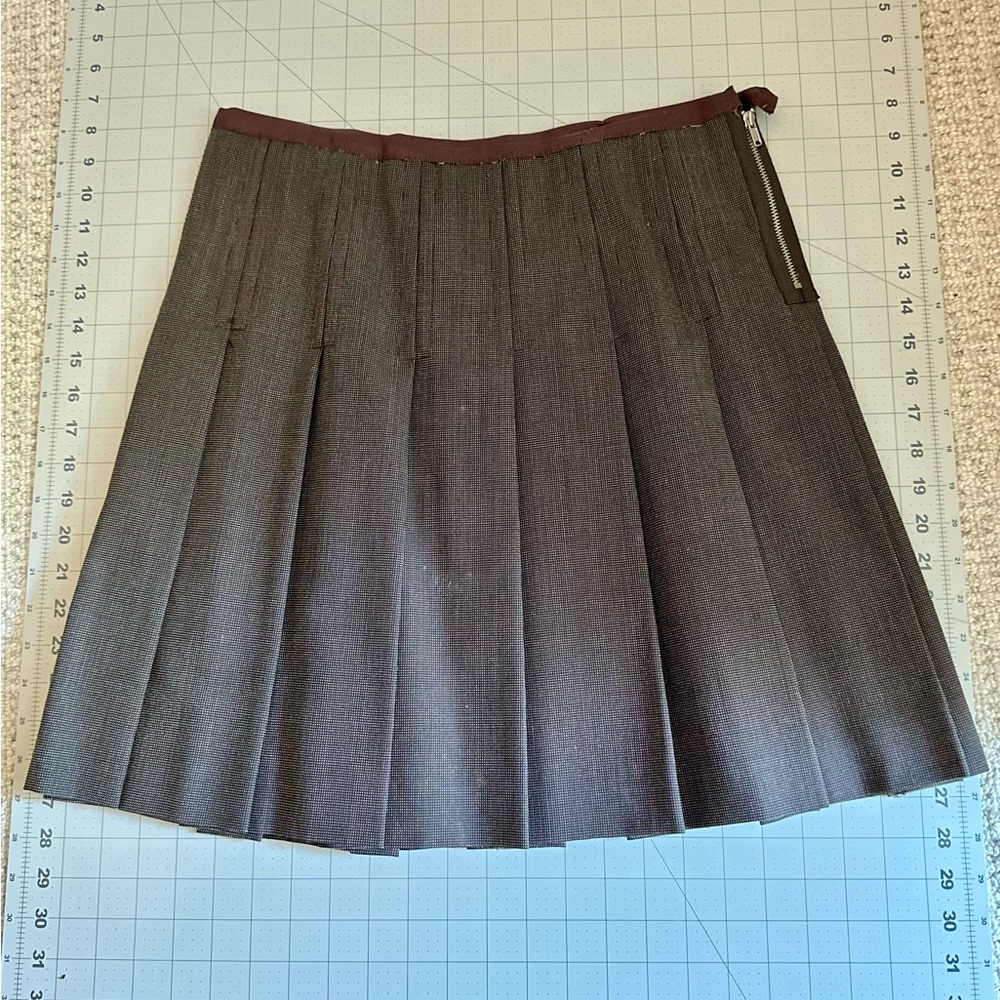 Almost Vintage Marc by Marc Jacobs Brown & Burgandy Patterned Pleated Mini Skirt